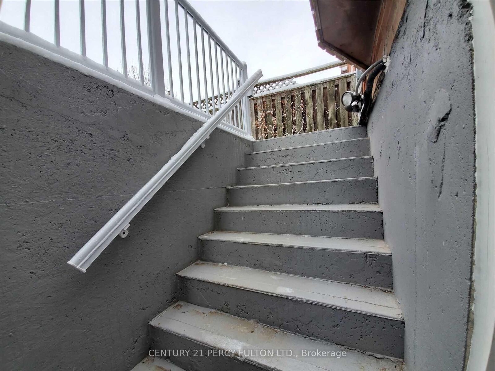 Property Photo:  74 Winding Lane Bsmt  ON L4J 5H9 