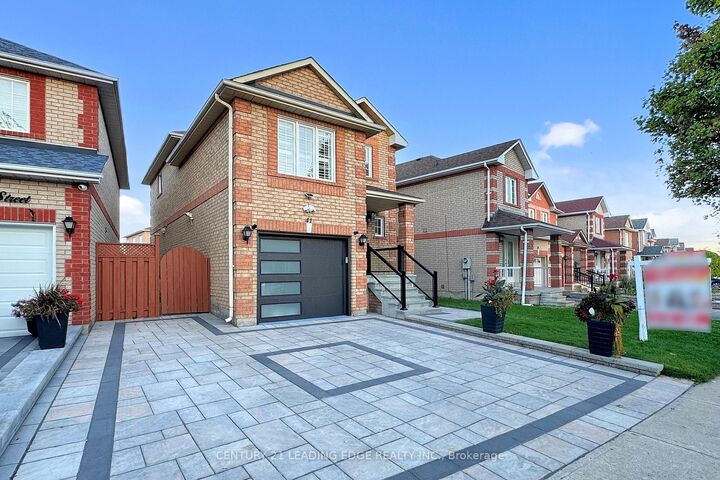 Property Photo: 41 Horstman Street ON L3S 4G4