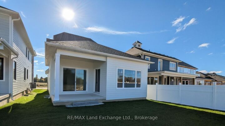 Property Photo: 119 Inverness Street N ON N2Z 1J4