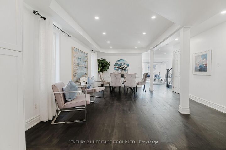 Photo de la propriété:  601 McBean Avenue  ON L3X 2L5