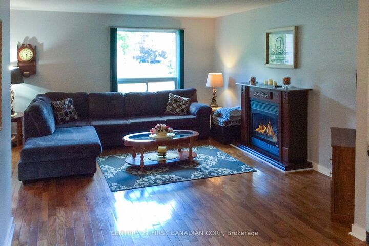 Property Photo: 106 Angelo Drive ON N0L 2P0
