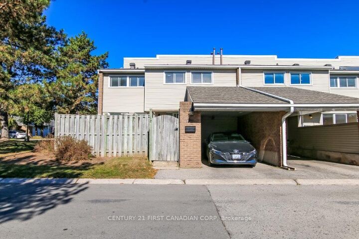 Property Photo: 590 Millbank Drive 12 ON N6E 2H2