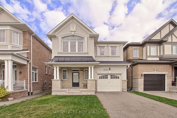20 Clifford Dalton Drive  Aurora ON L4G 0T6 photo