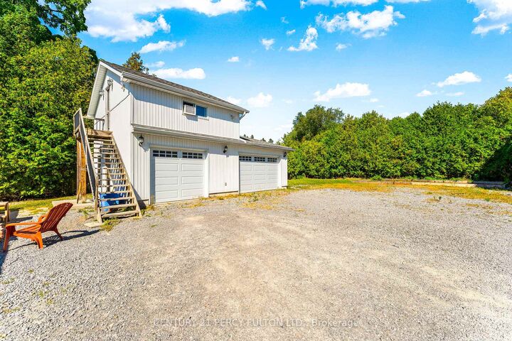 Photo de la propriété: 117 Scugog Street ON L1C 3J3