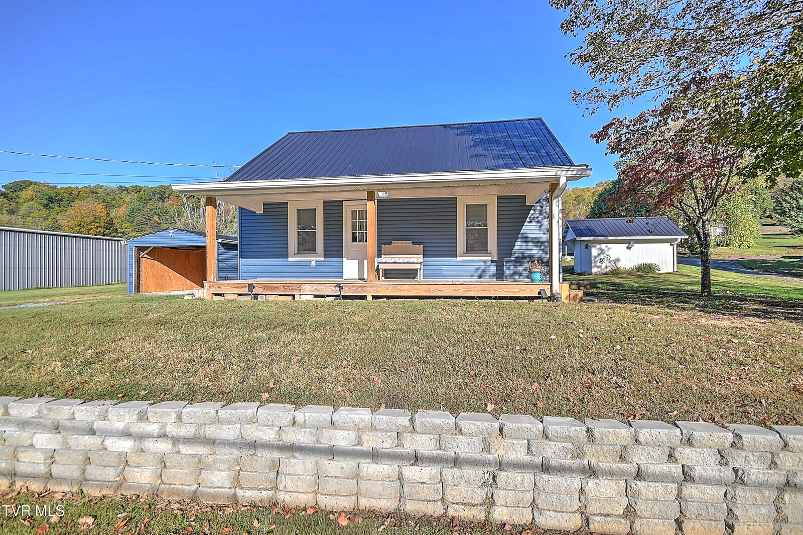 Property Photo: 190 Hilton Hill Road TN 37643