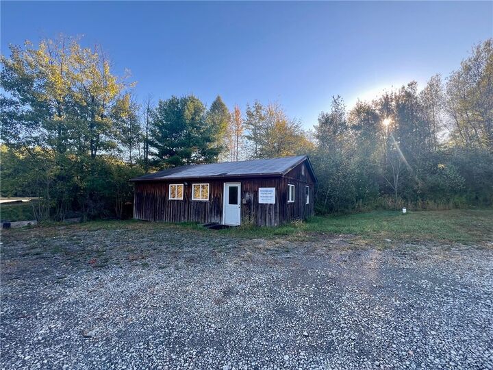 Property Photo:  523 Farren Surrena Road  PA 16038