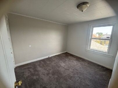 Property Photo:  922 Vankirk St 1  PA 15025 