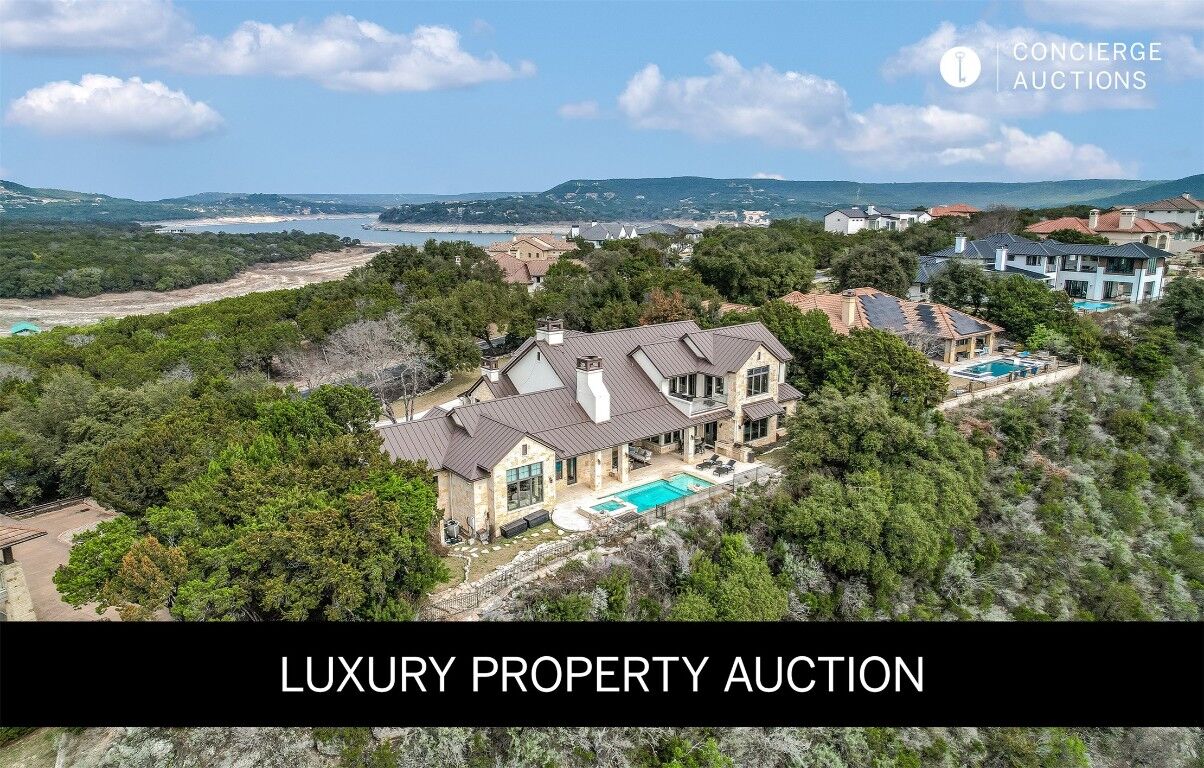 Property Photo: 6504 Lantern View Drive TX 78645