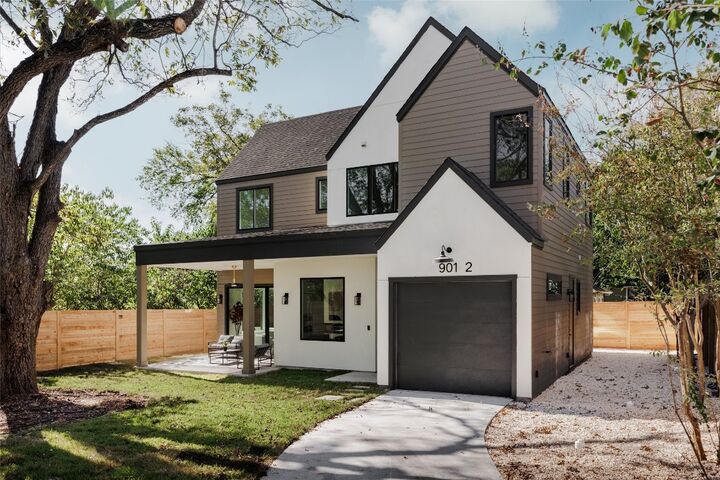 Property Photo: 901 Redd Street 2 TX 78745