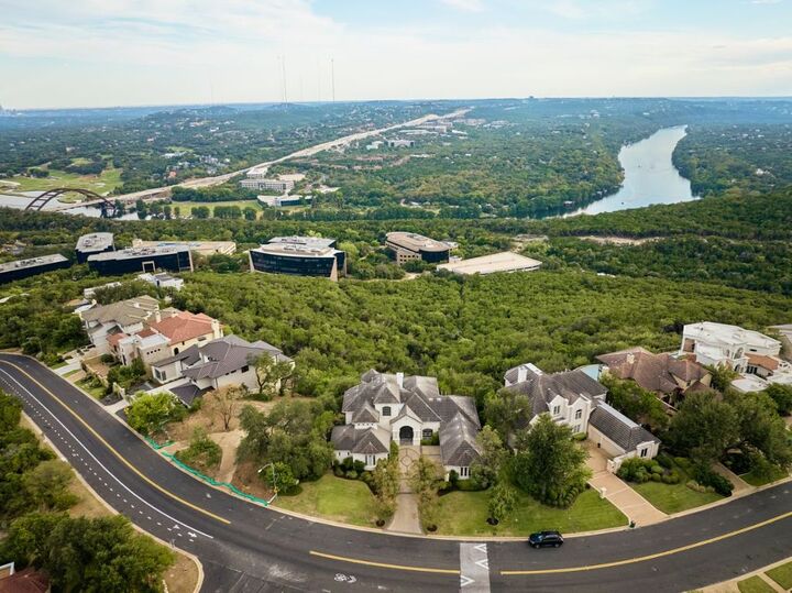 Property Photo: 6505 W Courtyard Drive TX 78730