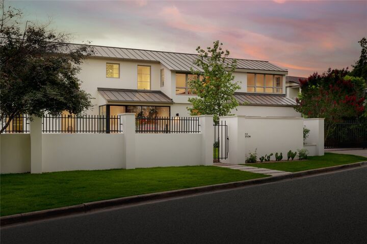 1103 Gaston Avenue  Austin TX 78703 photo