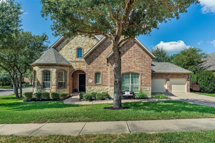 Property Photo:  401 Bluff Point Bend  TX 78613 