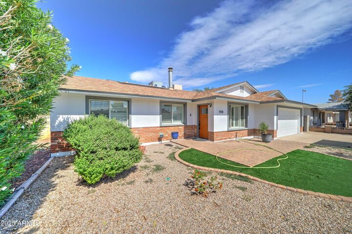 Property Photo:  1938 E Greenway Drive  AZ 85282 