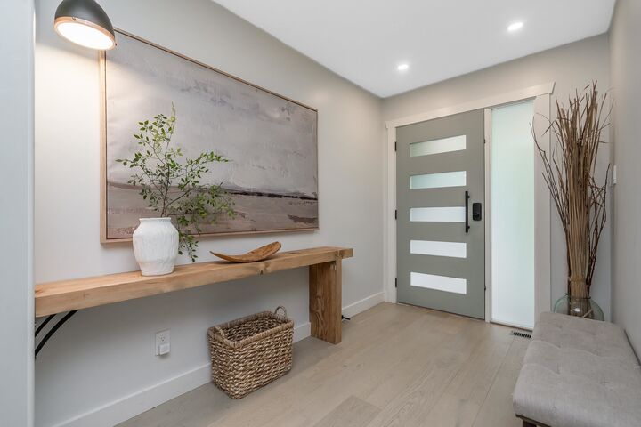 Property Photo: 1033 164 Street BC V4A 4Y6