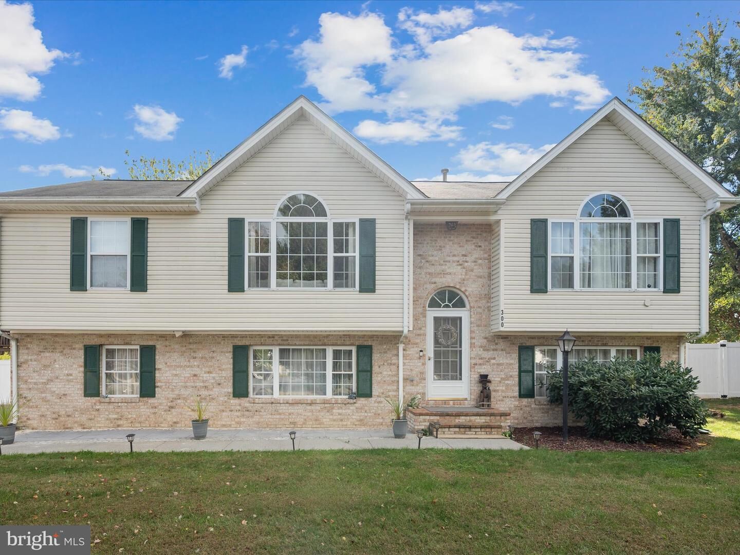 Property Photo:  300 Lilys Way  VA 22602 