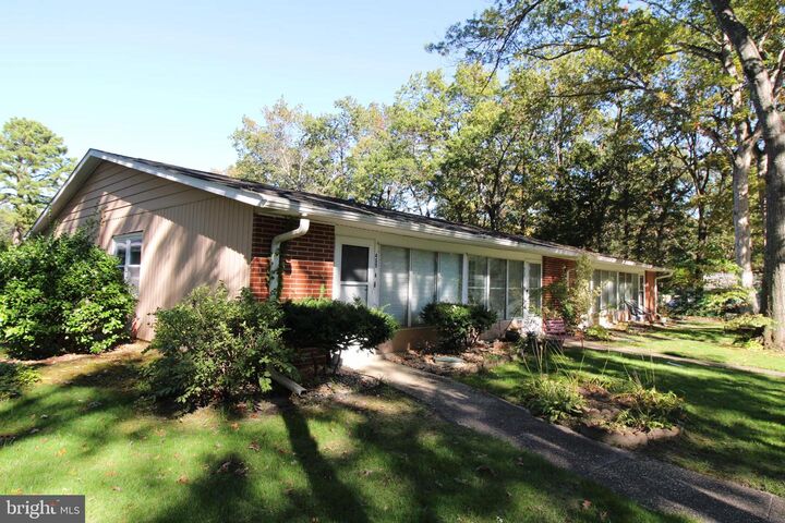 Property Photo:  469A Thornbury Court  NJ 08701