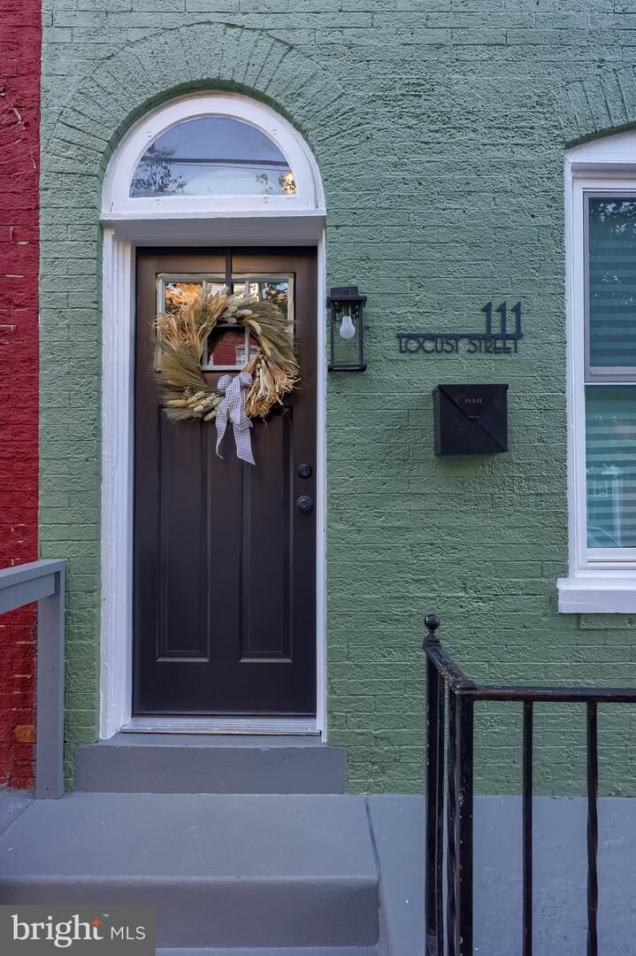 111 Locust Street  Lancaster PA 17602 photo