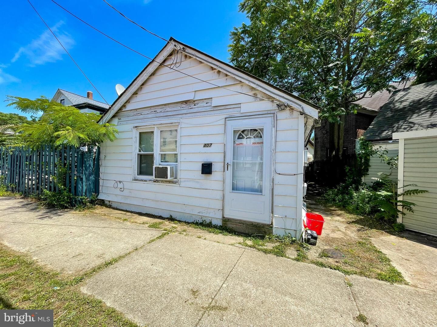 Property Photo: 409 W Powell NJ 08332