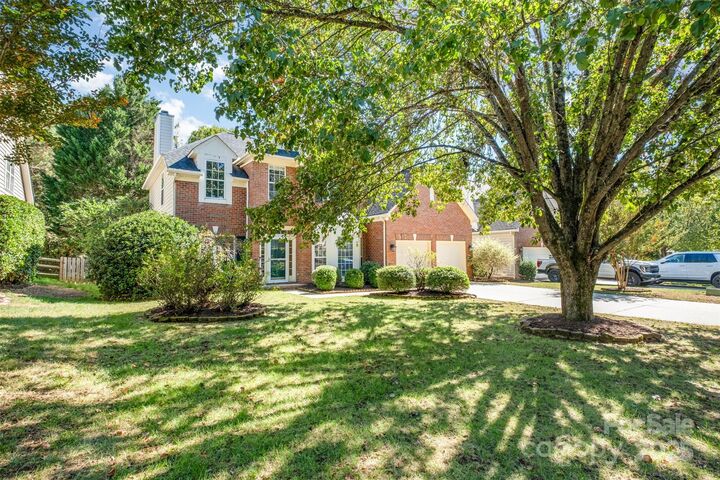 16018 Lavenham Road  Huntersville NC 28078 photo