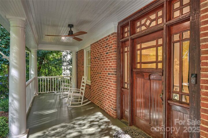 Property Photo:  2126 Dilworth Road E  NC 28203