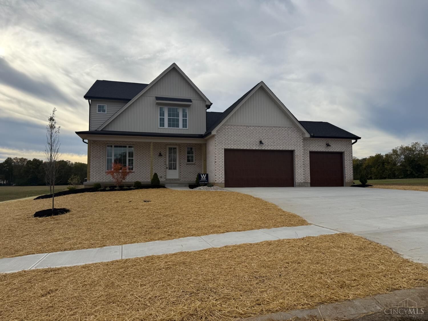 Property Photo: 3704 Silax OH 45013