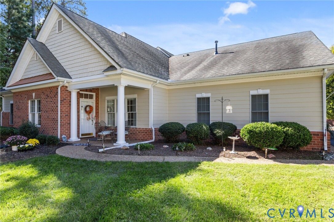 Property Photo: 14341 Tanager Wood Trail VA 23114