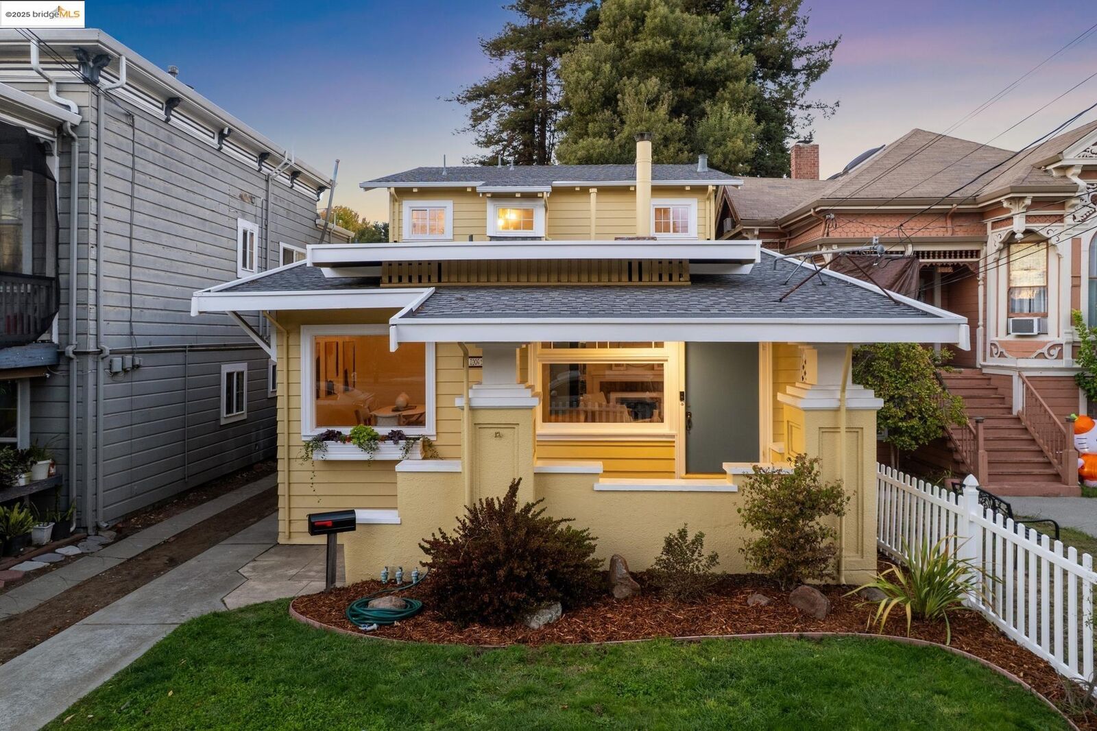 Property Photo: 1017 Lincoln Ave CA 94501