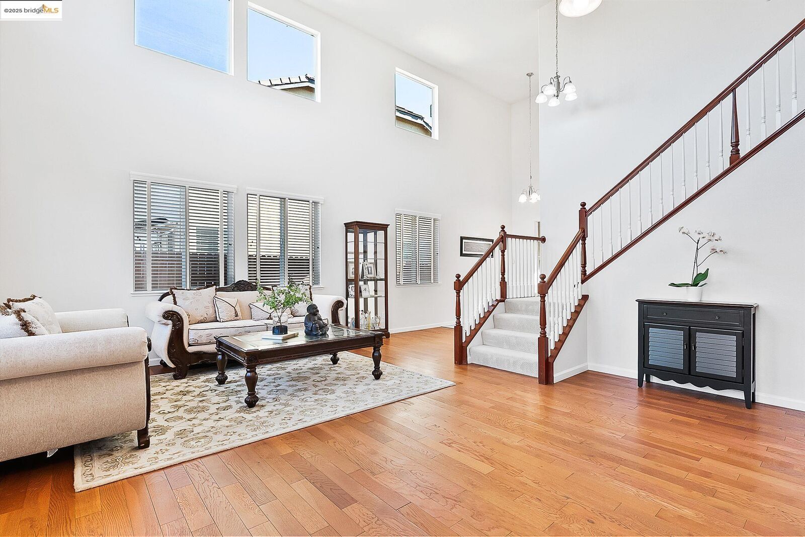 Property Photo:  115 Tennyson Ct  CA 94505 