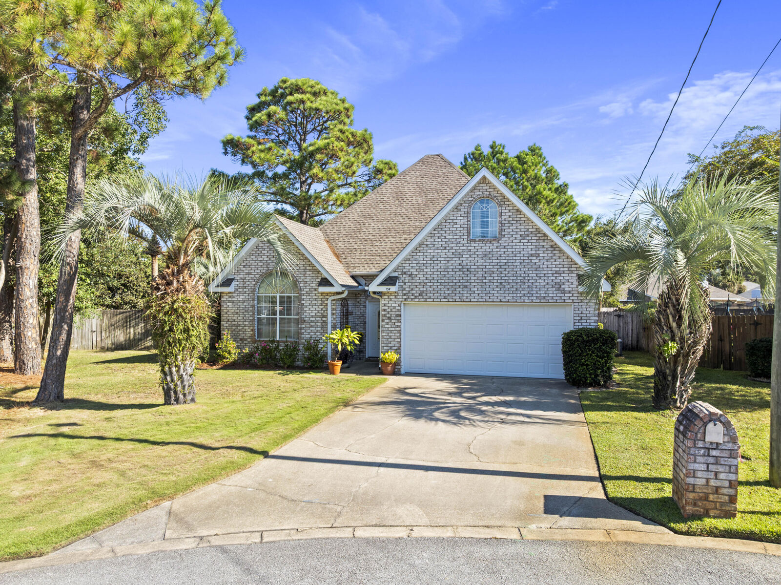 Property Photo: 159 Mariner Way FL 32550