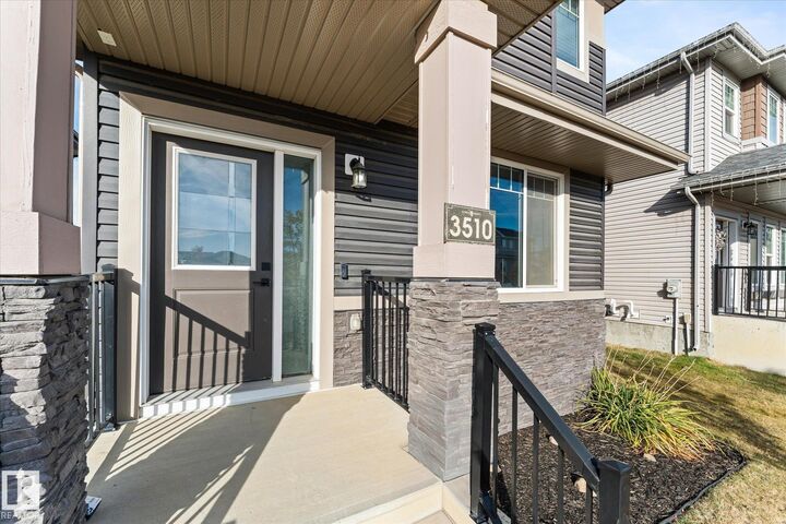 Property Photo:  3510 48 Avenue  AB T4X 2C4 