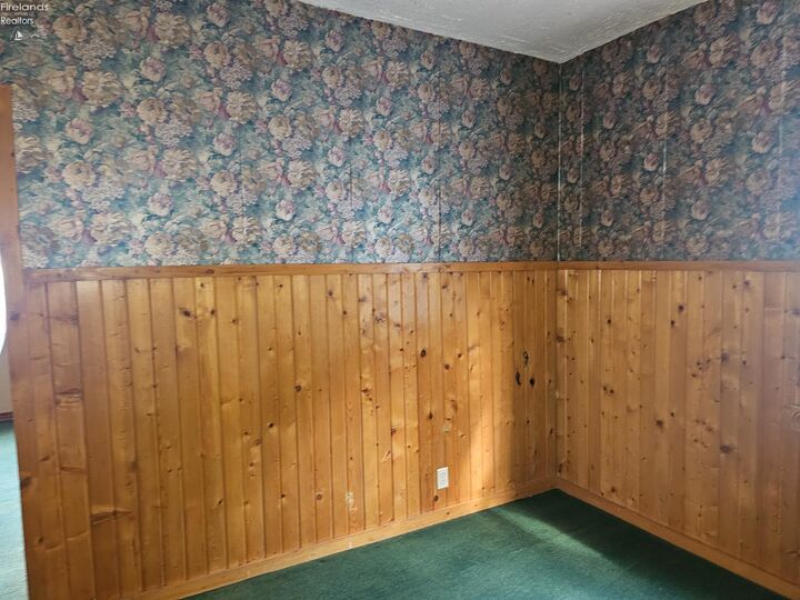 Property Photo:  14 Corwin Street  OH 44857 