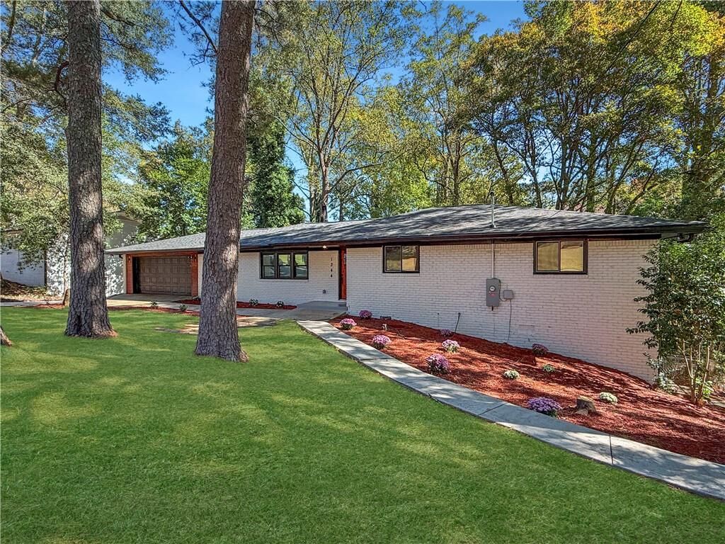 Property Photo: 1244 Weston Drive GA 30032