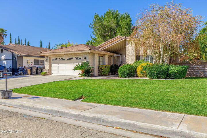 Property Photo: 44315 W 31st Street CA 93536