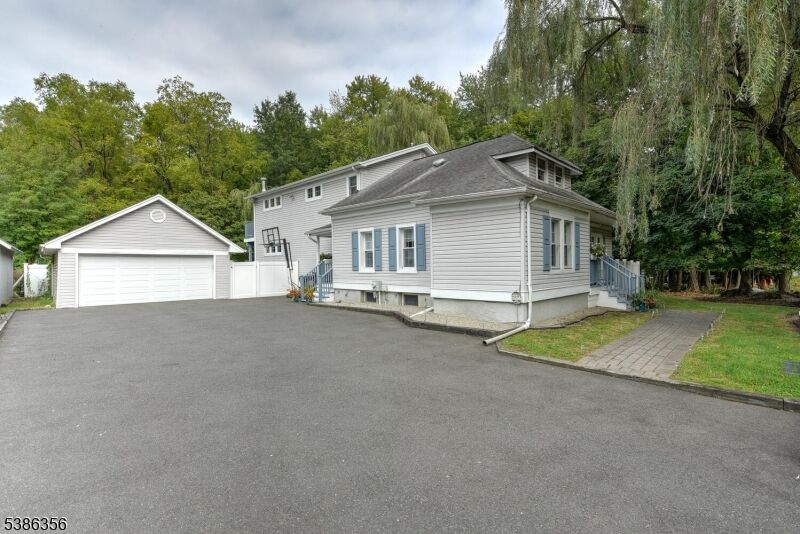 Property Photo: 481 Terrill Rd NJ 07023
