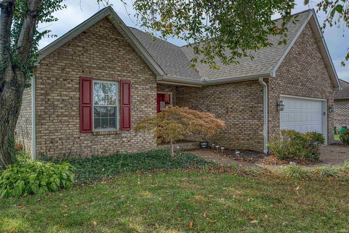 Property Photo: 213 Westbriar Boulevard IN 47630