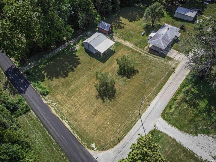 Property Photo:  1283 W Cr 50 S  IN 47567 