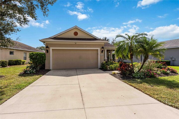 Property Photo: 11244 White Rock Terrace FL 34211