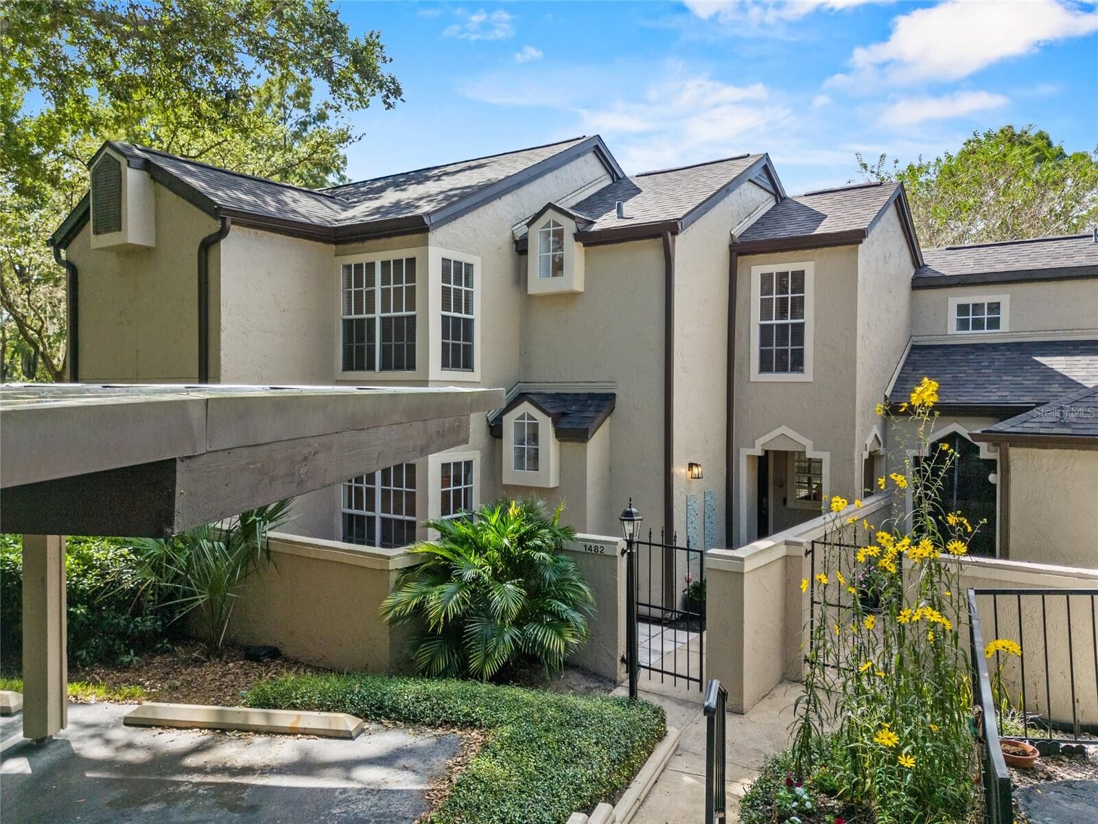 Property Photo:  1482 Farrindon Circle  FL 32746 