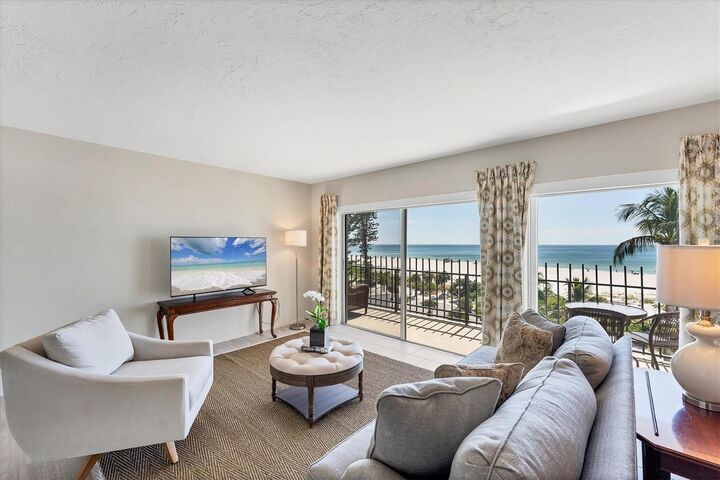 Property Photo: 101 Benjamin Franklin Drive 63 FL 34236