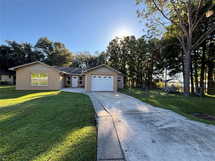 Property Photo: 3334 Fox Ridge Drive FL 33884