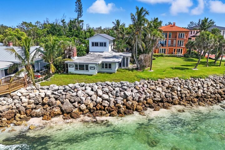 7314 Point Of Rocks Road  Sarasota FL 34242 photo
