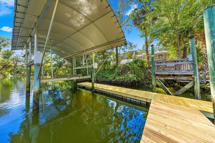 Property Photo: 10661 N Sunflower Point FL 34428