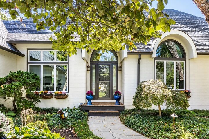 Property Photo: 9919 Summerlakes Drive IN 46032