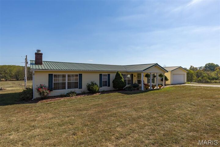 Property Photo: 3600 West Road MO 63601