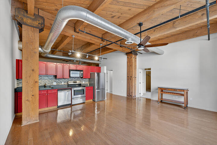 Property Photo: 234 E Reservoir Ave 203 WI 53212