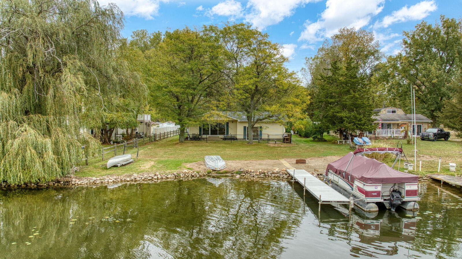 Property Photo: 3870 Rus Dic Drive MI 49274