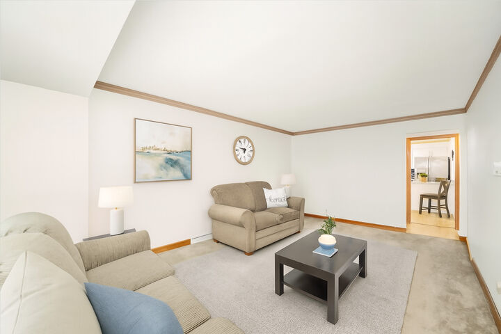 Property Photo: 5250 S Nagle Avenue IL 60638