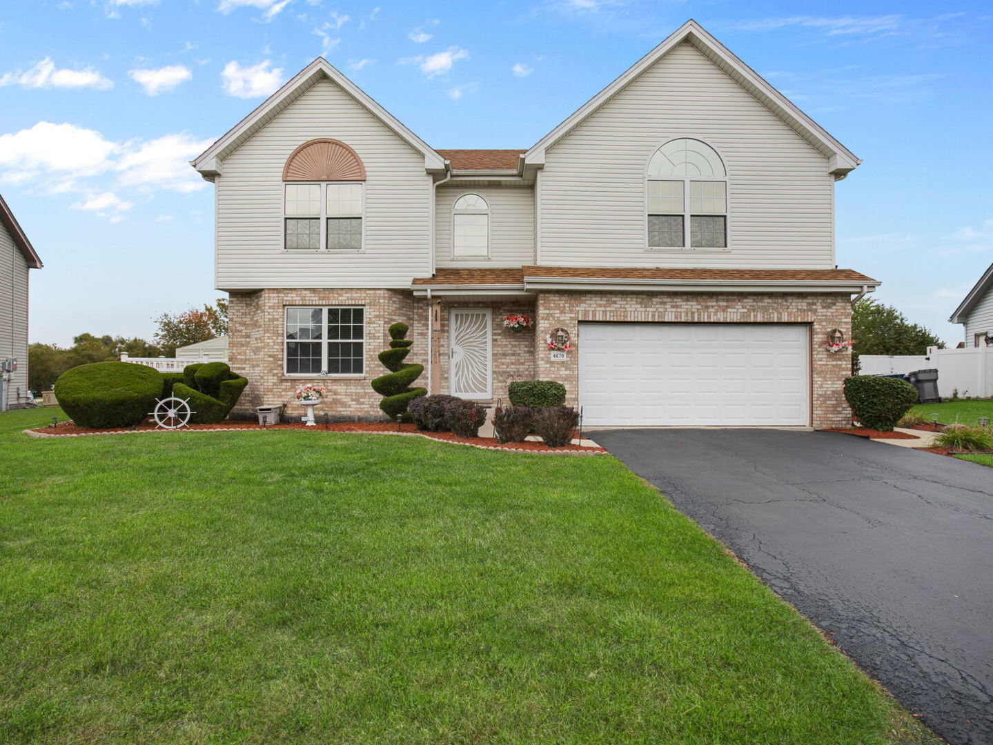 Property Photo: 4670 W Lilac Avenue IL 60449