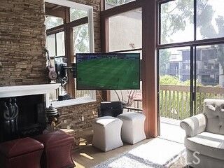 Property Photo:  6314 S Marina Pacifica S 16  CA 90803 