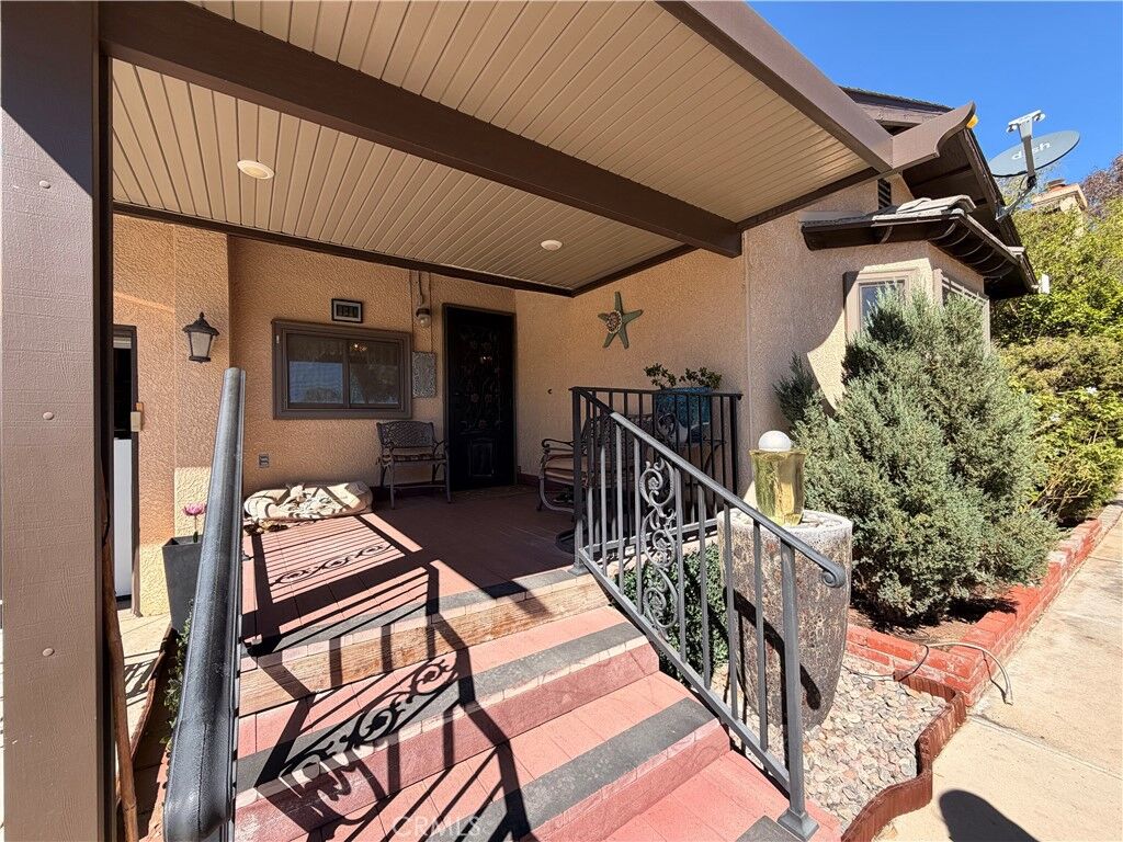 Property Photo: 32360 Navajo Road CA 92595